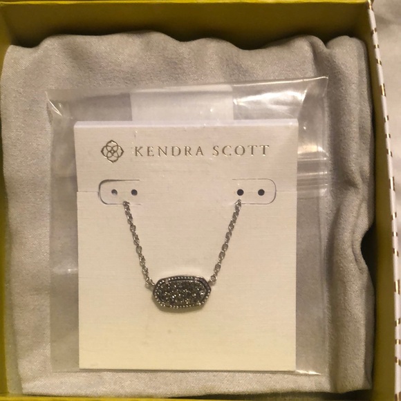 Kendra Scott Jewelry - Kendra Scott Necklace